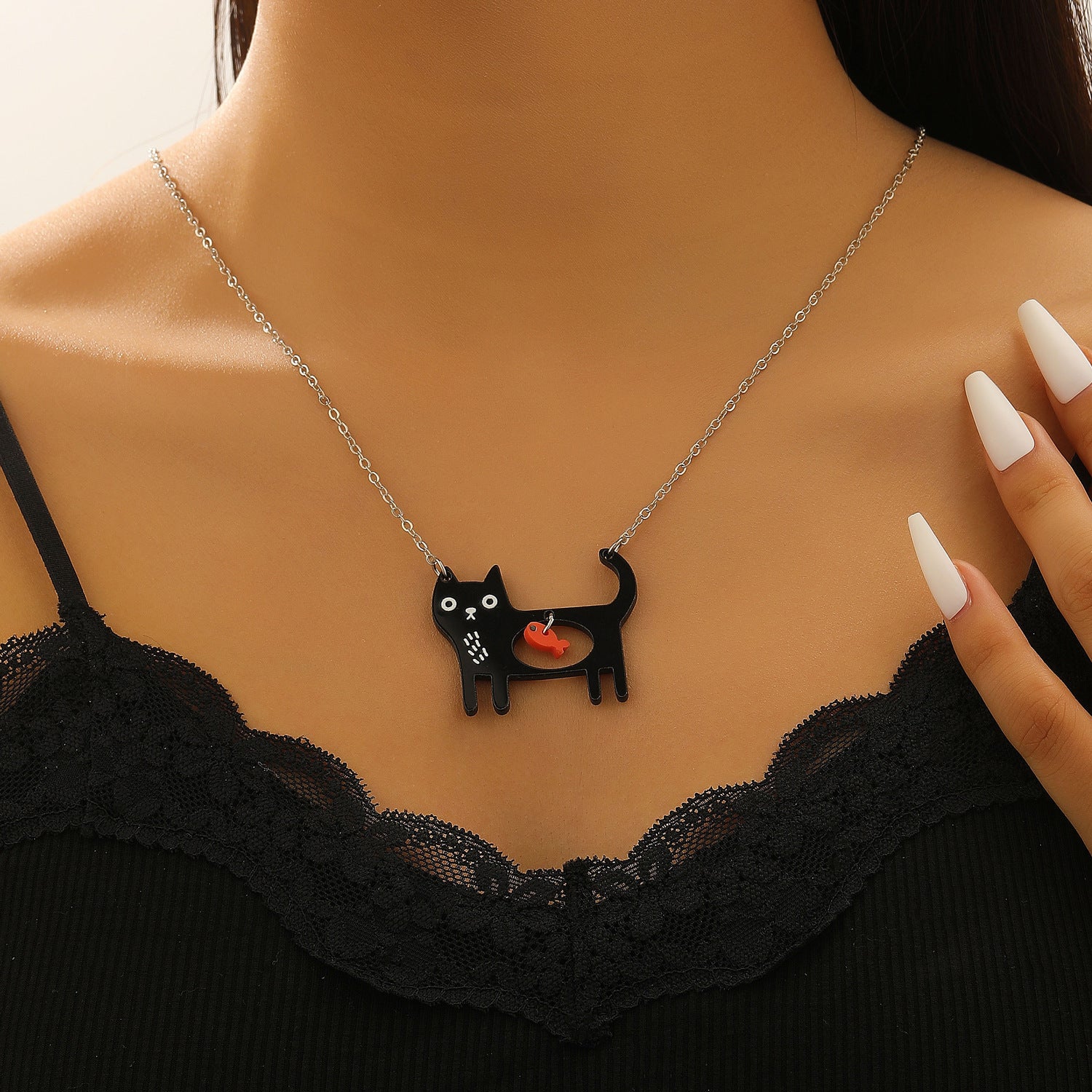 Cute Dog & Cat Cartoon Necklace – Creative Pendant Collarbone Chain for Pet Lovers