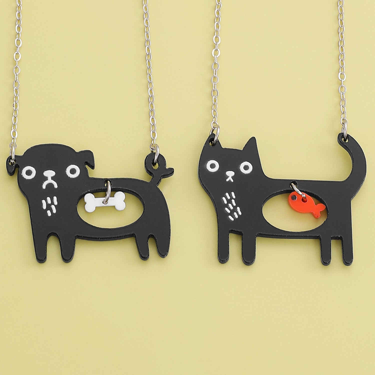 Cute Dog & Cat Cartoon Necklace – Creative Pendant Collarbone Chain for Pet Lovers